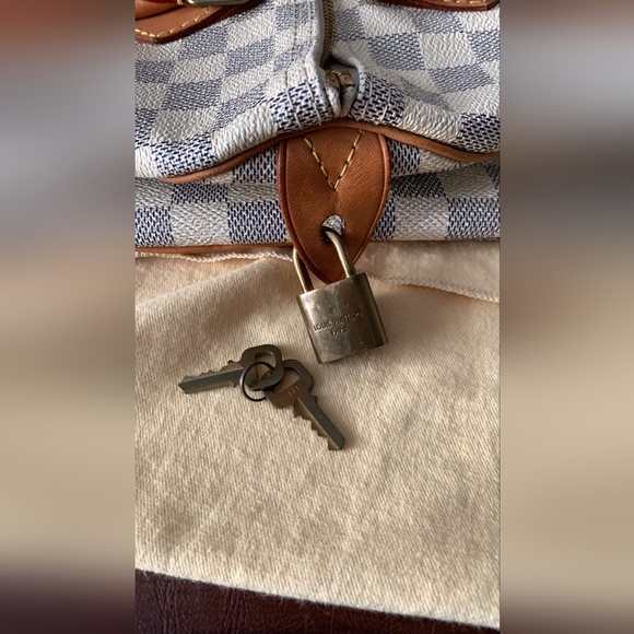 Pre-loved authentic LV speedy azur size25 - Picture 10 of 13